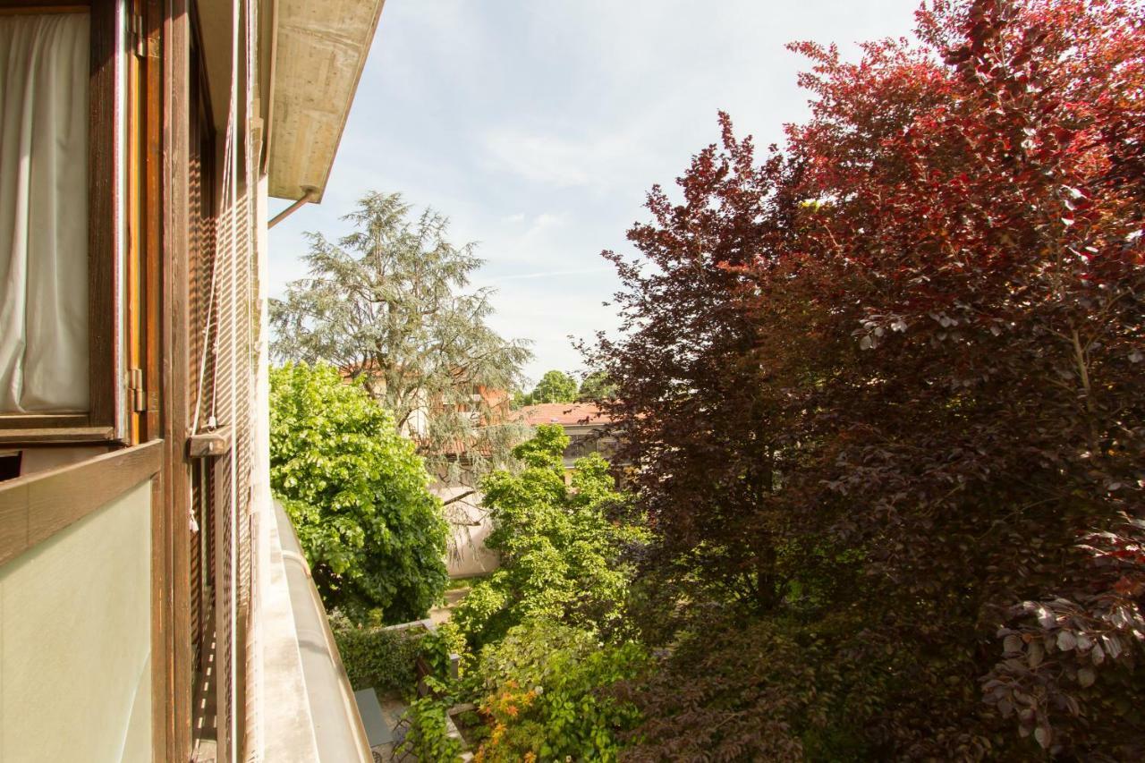 Appartamento Ampio E Indipendente Con Vista Giardino Paderno d'Adda Экстерьер фото